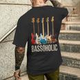 Bassoholic ベースギタープレーヤーのベーシストのコレクターのためのギフトbass メンズTシャツ バックプリント 彼への贈り物
