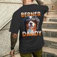 Berner Daddyバーニーズマウンテンドッグ お父さん 犬 お父さん 父の日 バーニーズ お父さん メンズTシャツ バックプリント 彼への贈り物