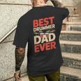 Best Drummer Dad Ever For ギフト アイデア ドラム ファニー パパ メンズTシャツ バックプリント 彼への贈り物
