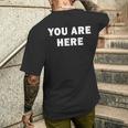 Cool You Are Here トレンディでシンプルな言葉のデザイン メンズTシャツ バックプリント 彼への贈り物