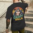 Daddy Rilla Gorilla Dad 父の日ギフト お父さんへのギフト メンズTシャツ バックプリント 彼への贈り物