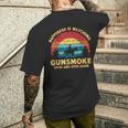 Happiness Is Watching Gunsmoke Over And Over Again Cowboys メンズTシャツ バックプリント 彼への贈り物