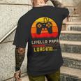Livello Papà Loading Uomo Futuro Papà Retro Gamin G T-shirt da uomo con stampa posteriore Regalos para él