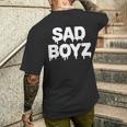 Sad Boyz Drip おもしろグラフィックノベルティ トレンディギフト メンズTシャツ バックプリント 彼への贈り物