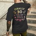 ついに30歳になった今は大人になるしかない ヴィンテージ 30歳の誕生日 メンズTシャツ バックプリント 彼への贈り物