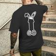 イースターエッグ付きの面白いイースターペニスウサギの耳。 メンズTシャツ バックプリント 彼への贈り物