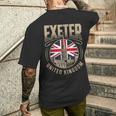 エクセター イギリス トラベル シティ バイブス メンズTシャツ バックプリント 彼への贈り物