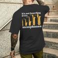 サックス奏者のための面白いサックスミームまたはサックスジョーク 「Axophone Joke 」 メンズTシャツ バックプリント 彼への贈り物
