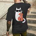 ネコとコントラバス 猫とサングラス ネコ好き 猫飼い コントラバス ウッドベース ダブルベース ジャズ音楽 ネコ 猫 メンズTシャツ バックプリント 彼への贈り物