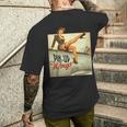 ピンナップガールの羽ビンテージポスターww2 メンズTシャツ バックプリント 彼への贈り物