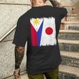 フィリピン 日本 ハーフフラッグ ウェア フィリピン ジャパニーズルーツ メンズTシャツ バックプリント 彼への贈り物