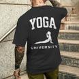 ヨガ 大学 大学 面白い メンズTシャツ バックプリント 彼への贈り物