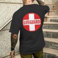 ライフガード、ベーシック。 メンズTシャツ バックプリント 彼への贈り物