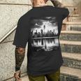 反射写真付き都市のモノクロ写真 メンズTシャツ バックプリント 彼への贈り物