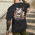 日本美術 猫 忍者 浮世絵 アニメ風 侍猫 メンズTシャツ バックプリント 彼への贈り物
