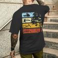 木こり ヴィンテージ チェーンソー 森林労働者 森林 メンズTシャツ バックプリント 彼への贈り物