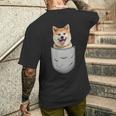 秋田犬健日本人胸ポケット犬オーナー メンズTシャツ バックプリント 彼への贈り物