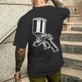 自動車噴霧器 車体 自動車塗装業者 メンズTシャツ バックプリント 彼への贈り物