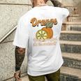 Orange You Glad It's The Weekend Fun Citrus Fruit Back メンズTシャツ バックプリント 彼への贈り物
