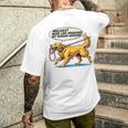 Walkies 犬の散歩 ゴールデンレトリバー 面白い犬好きデザイン メンズTシャツ バックプリント 彼への贈り物