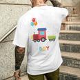 キッズ かっこいいチュー 3歳バースデーボーイ可愛い電車好き メンズTシャツ バックプリント 彼への贈り物