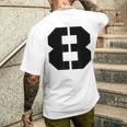タイポグラフィ 太字 ステンシル 8番 数字 8 メンズTシャツ バックプリント 彼への贈り物