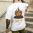 タキビ Takibi 焚き火 たきび キャンプ イラスト かわいい おもしろ キャンプグッズ メンズTシャツ バックプリント 彼への贈り物