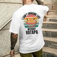 レトロでかわいいヴァタパ ワタパなしでは人生は想像できない。 メンズTシャツ バックプリント 彼への贈り物