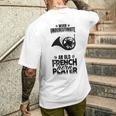 老フレンチ・ホルン奏者を侮るなかれ メンズTシャツ バックプリント 彼への贈り物