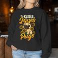 ガールズパグ犬愛好家 This Girl Loves Pugs レディーススウェットシャツ 面白い贈り物