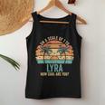 Lyra Cute Retro Girls Groovy Lyra Personalized Name 長袖tシャツ レディースタンクトップ 面白い贈り物