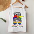 Messy Bun Proud Ally Pride Flag Love Lgbt レインボー サングラス レディースタンクトップ 面白い贈り物