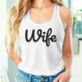 【Wife】妻 嫁 奥さん シンプル おしゃれ 英語 英文字 夫婦お揃い 結婚祝い カップル ペアルック おもしろ ペア レディースタンクトップ 彼女への贈り物