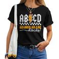 Ab Cd 2年生 ロックス 2年生 先生 男の子 女の子 キッズ レディースTシャツ