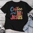 Coffee And Jesus Awesome Christian Caffeine Lover Church レディースTシャツ 面白い贈り物