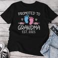 Promoted To Grandma 2025Oon To Be Grandma 母の日 2025 レディースTシャツ 面白い贈り物
