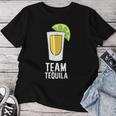 Team Tequila アルコール シンコ・デ・マヨ メキシカンテキーラ レディースTシャツ 面白い贈り物