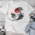 日本の木 赤い月 絵画 日本 夕日 男性 女性 レディースTシャツ 面白い贈り物