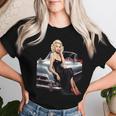 Pinup Girl ビンテージクラシックカー ホットロッド ロカビリー レディースTシャツ 彼女への贈り物