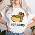 面白い犬 ホットドッグ 食通 駄洒落ギフト 男性 女性 キッズ 男の子 女の子 レディースTシャツ 彼女への贈り物