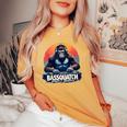 Bassquatch – Groovyasquatch Djデザイン 音楽愛好家向け レディースオーバーサイズコンフォートTシャツ Mustard