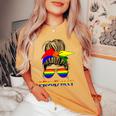 Messy Bun Proud Ally Pride Flag Love Lgbt レインボー サングラス レディースオーバーサイズコンフォートTシャツ Mustard