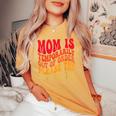 Momは一時的に順不同でおもしろいジョーク ママ向け レディースオーバーサイズコンフォートTシャツ Mustard