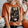 フリンジ付きの毛布の上の二人の女の子 エゴン・シーレ作 1911 長袖tシャツ レディースオーバーサイズコンフォートTシャツ Yam