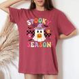 Groovypookyeason レトロ ゴースト 持株 パンプキン ハロウィン レディースオーバーサイズコンフォートTシャツ Crimson