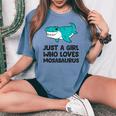 モササウルスが好きな女の子だけ レディースオーバーサイズコンフォートTシャツ Blue Jean