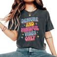 Very Demureery Mindfulibes Only Cute Retro Girls レディースオーバーサイズコンフォートTシャツ Pepper