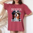 Berner Mommyバーニーズマウンテンドッグ ママ 犬 ママ 母の日 バーニーズマミー レディースオーバーサイズコンフォートTシャツ Crimson