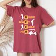 Birdie Bogey Eagle Par Beer ゴルフボール 面白いゴルファー レディースオーバーサイズコンフォートTシャツ Crimson