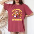 Going Bananas On The Drums 面白いドラム演奏 猿 レディースオーバーサイズコンフォートTシャツ Crimson